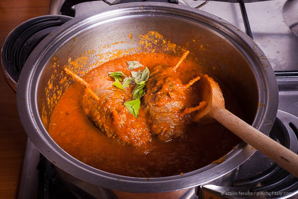 Add a few basil leaves