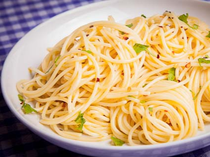 Spaghetti Aglio e Olio Nothing More Easy!