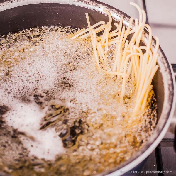 Cook Spaghetti for About 8/10 Minutes... Spaghetti