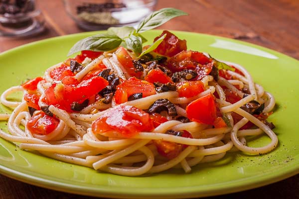 Spaghetti With Tomatoes