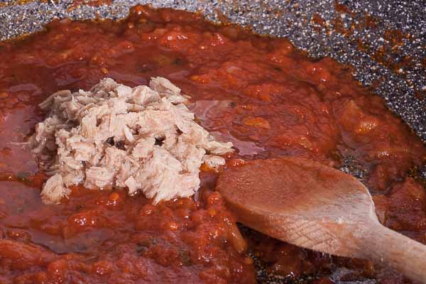 Add the tuna too... Add the tuna too...